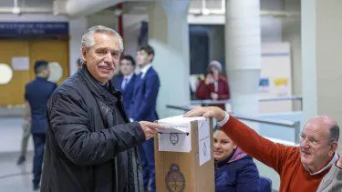 alberto-fernandez-paso-2023jpg
