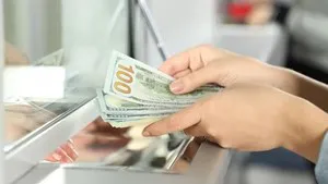 dolares
