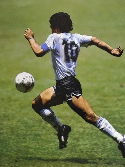 maradona-imagen_416x555