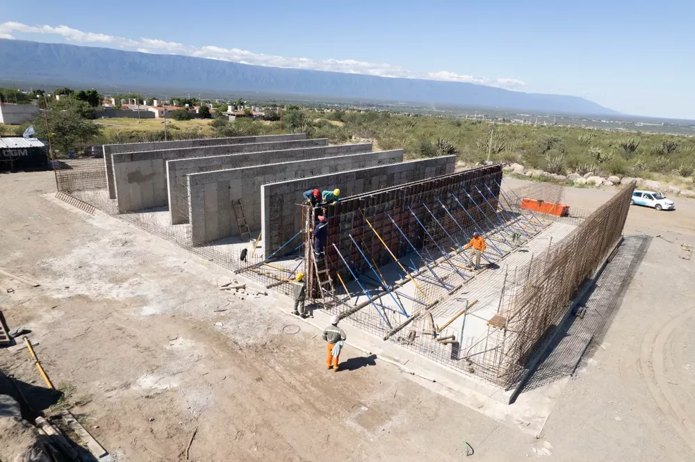 9eacb2df-c473-4789-ab69-4990da409446