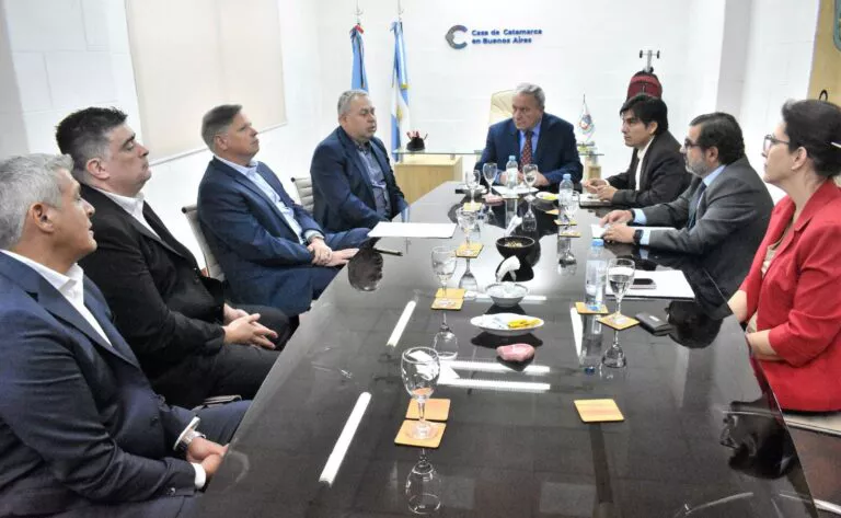 Reunion-en-Buenos-Aires-1-768x473