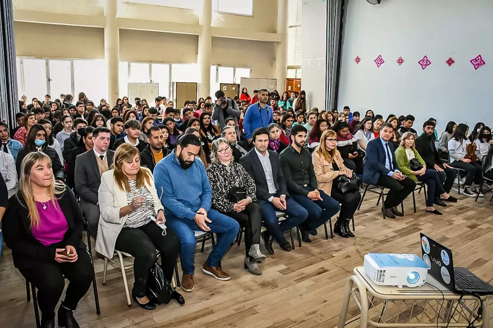 307993300_412732814370302_6890776918787477451_n