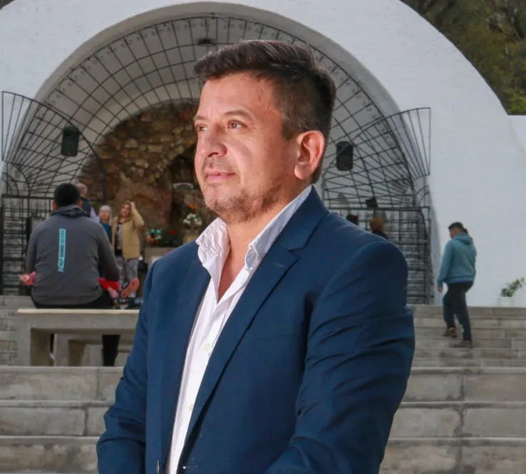 3877188b-97be-4179-b993-0b51d7b64ba0