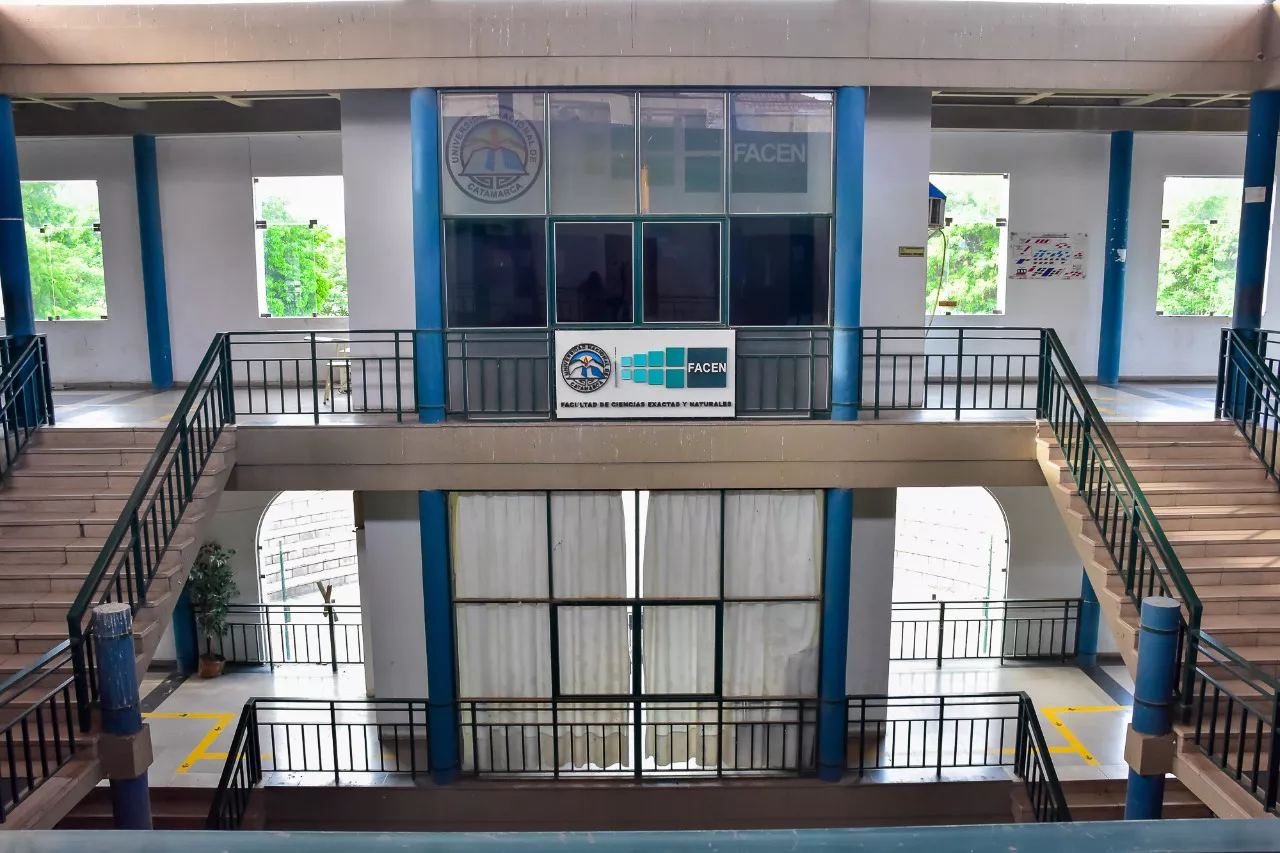 b83844a9-4dc9-48b3-bc52-0e3f915a0394