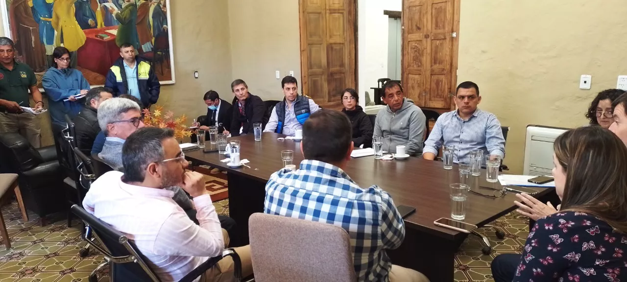 8c9fdb44-8cb1-4ff5-8531-a9a63a7605cb