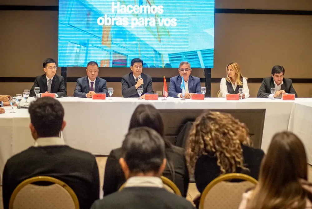 825480f7-019c-4994-92a5-6498dcbdb81d