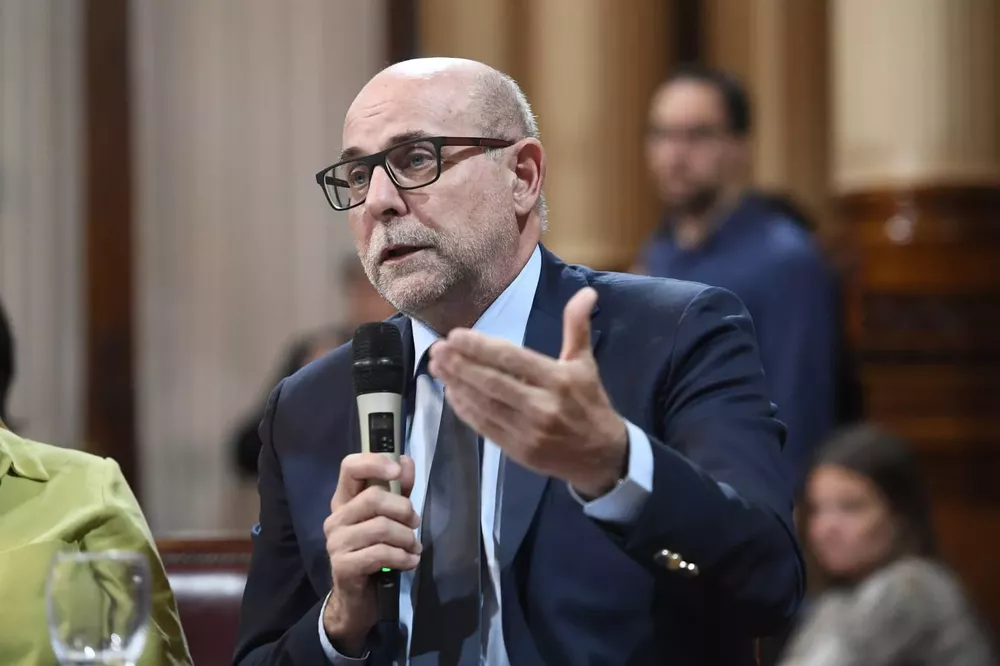 8a1f1c11-ab46-4cb3-87f5-d50e0a65cdc9