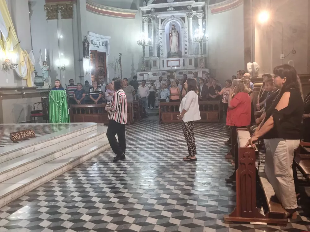 ee6252fe-fa65-498b-b4f6-b0567d373f8d