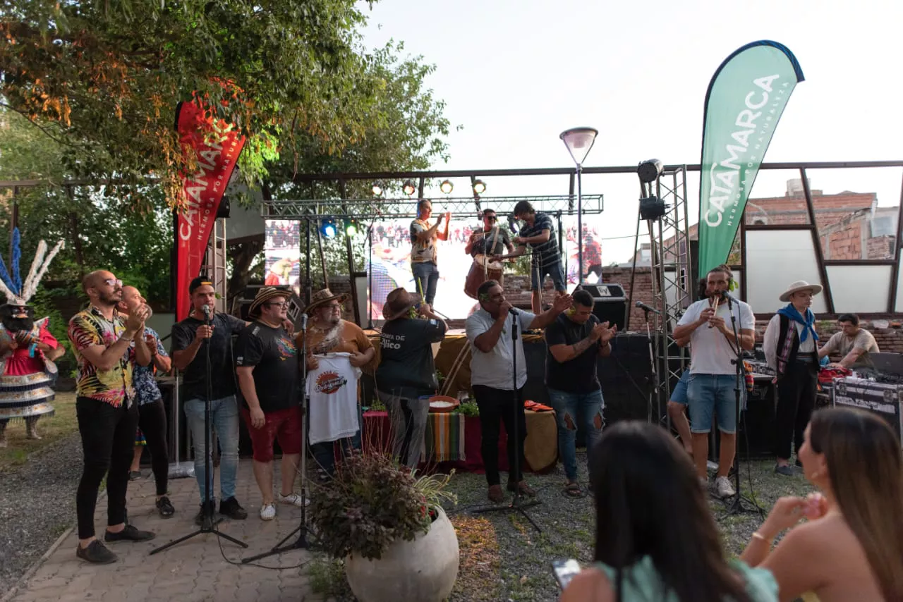 61d20c83-a5a7-4ff0-b449-ee95048e64c8