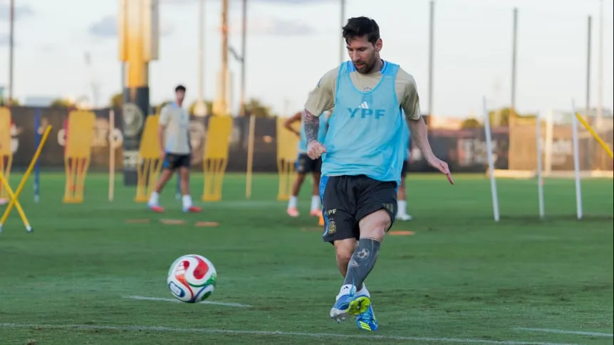messi-entrenamiento-seleccion-argentina_862x485
