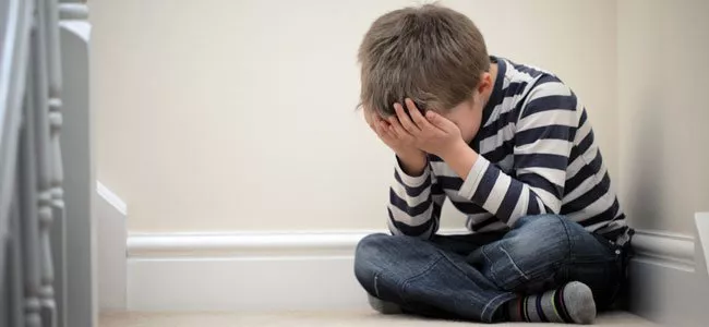 nino-triste-abusos-p