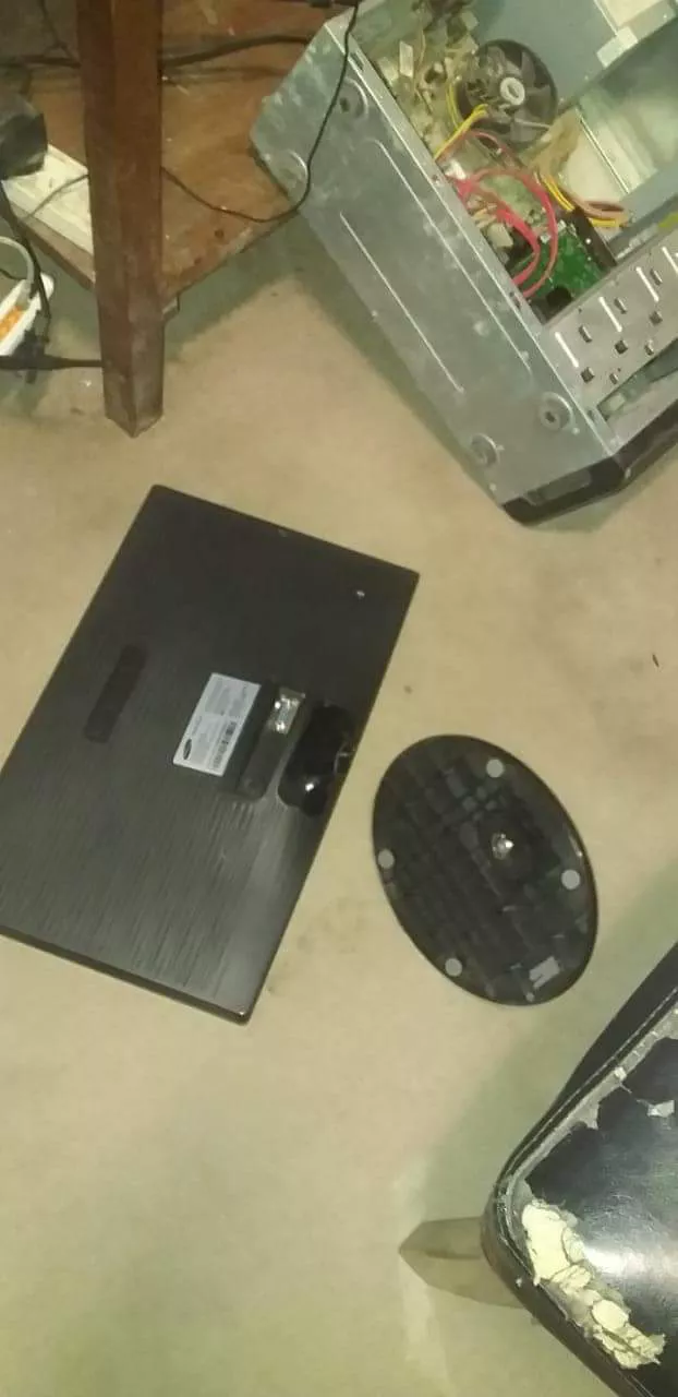 752fff32-b35b-4328-a3ee-4e907f137b5a