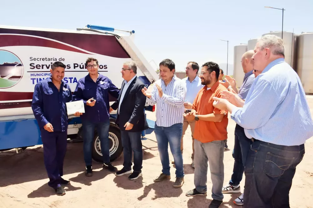 3d79da77-1ebe-4fda-9108-04ddead9c293