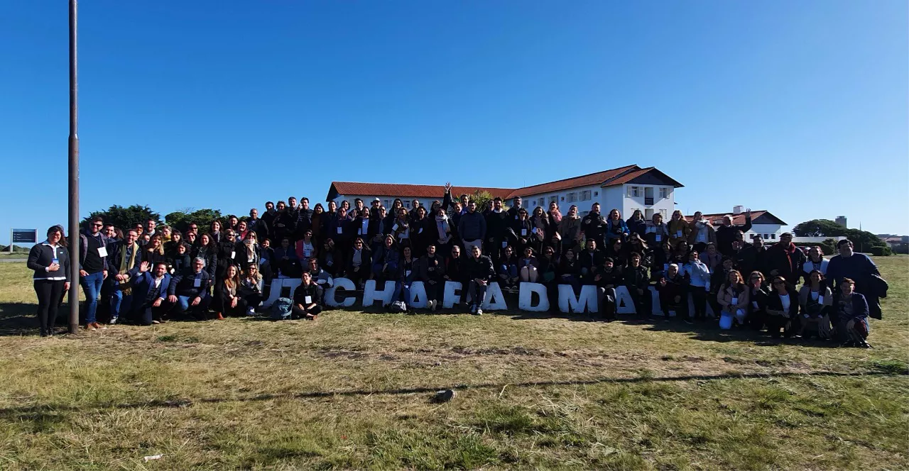 6bce444c-1794-4ca1-a817-9f5731e175a4