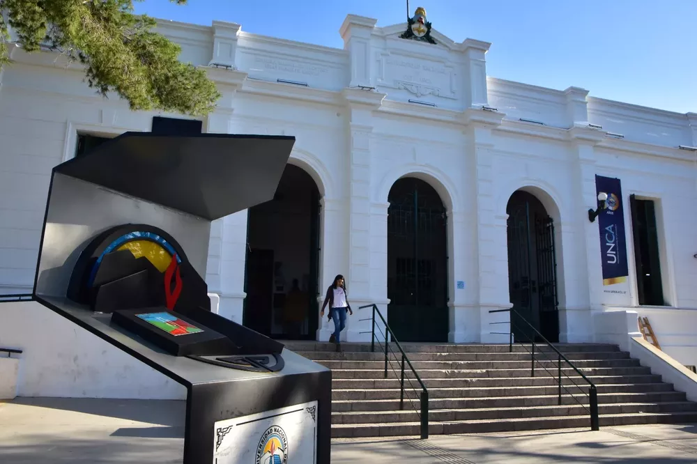 f82f7d39-0454-4885-826c-c34a4b21e0eb