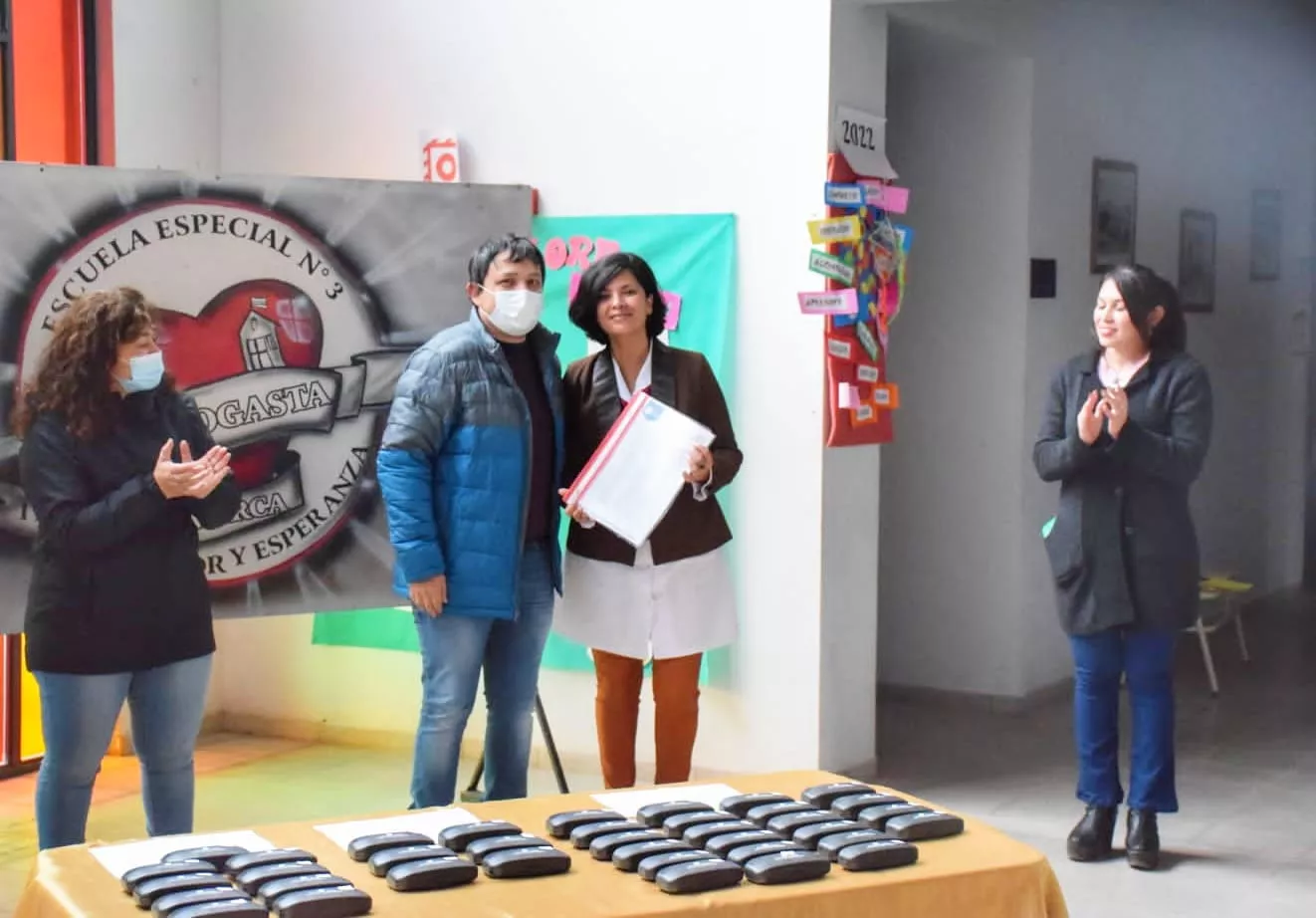 6d5b837a-00c3-4a34-afc1-5433e33deee7