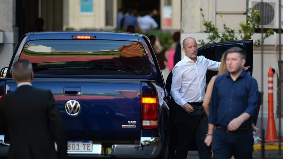 6406177c69a79_940_529!