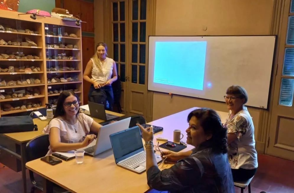 73e39935-15c1-467a-a4e9-3dc30de0d1dc