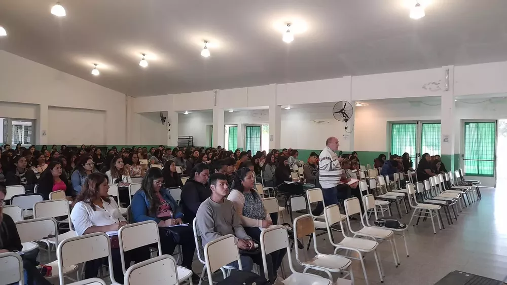 2e004119-7737-47cc-bcc8-d28eafc8c0ee