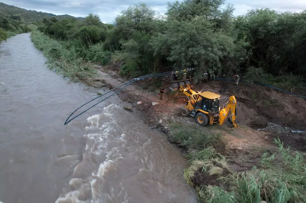 f7050598-75ef-4a18-a0ed-582395d10b30