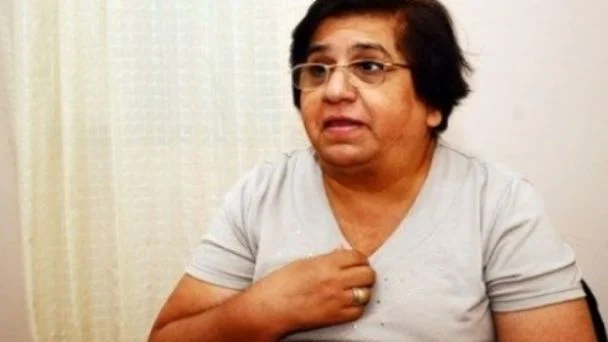 BETINA PANDOLFI