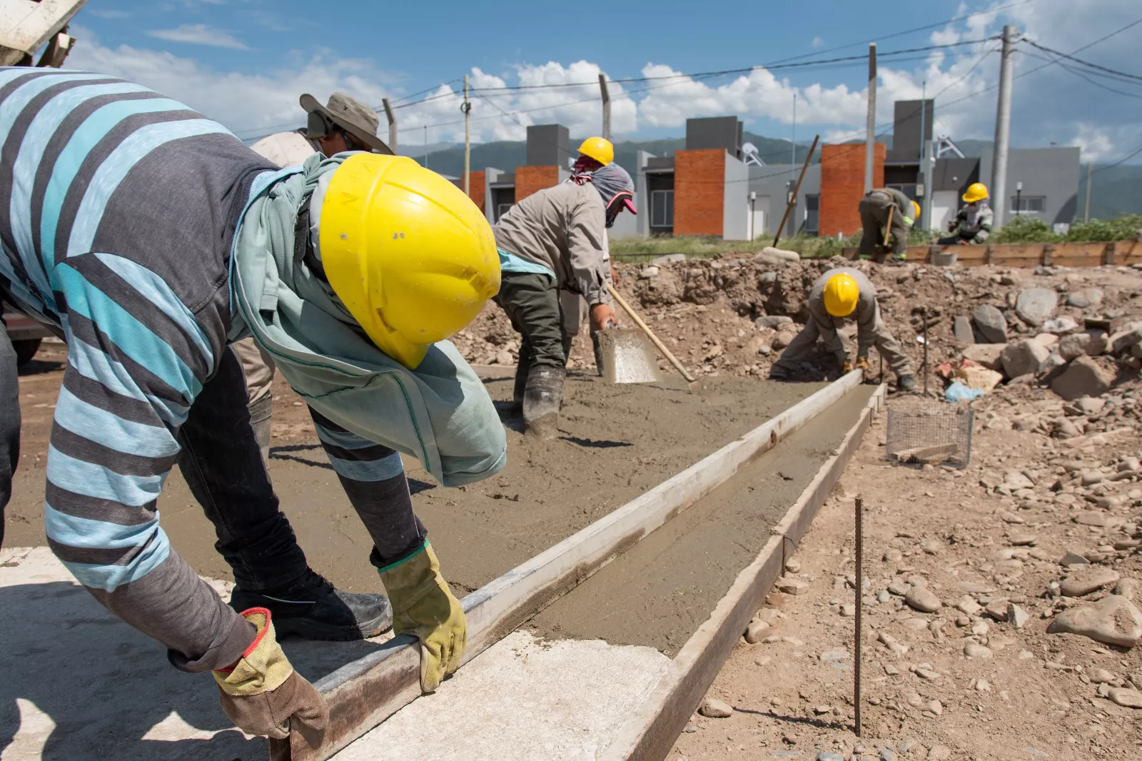 Avanzan con obras para mejorar la provisión de agua potable en Valle Chico