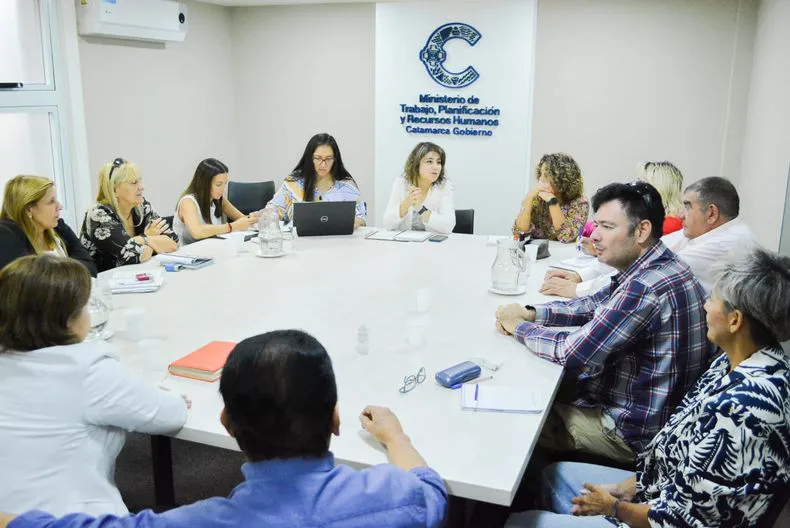 docentes-clases-paritariajpg