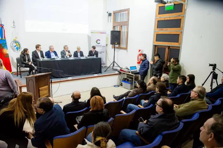 6639194dae261__770x770