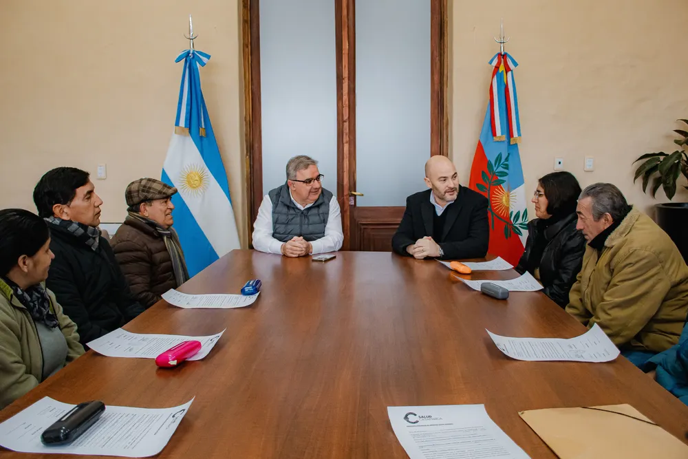 Pacientes de distintos puntos de la provincia recibieron sus nuevos anteojos