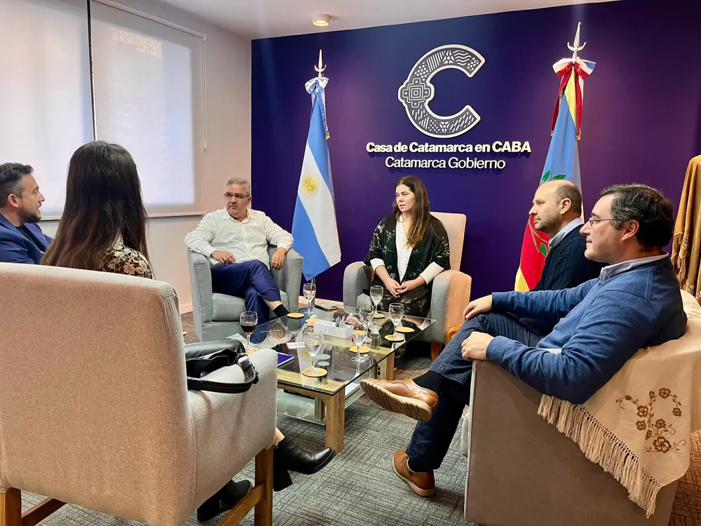 EL GOBERNADOR Y NOVARTIS ANALIZARON AVANCES DE ACUERDO