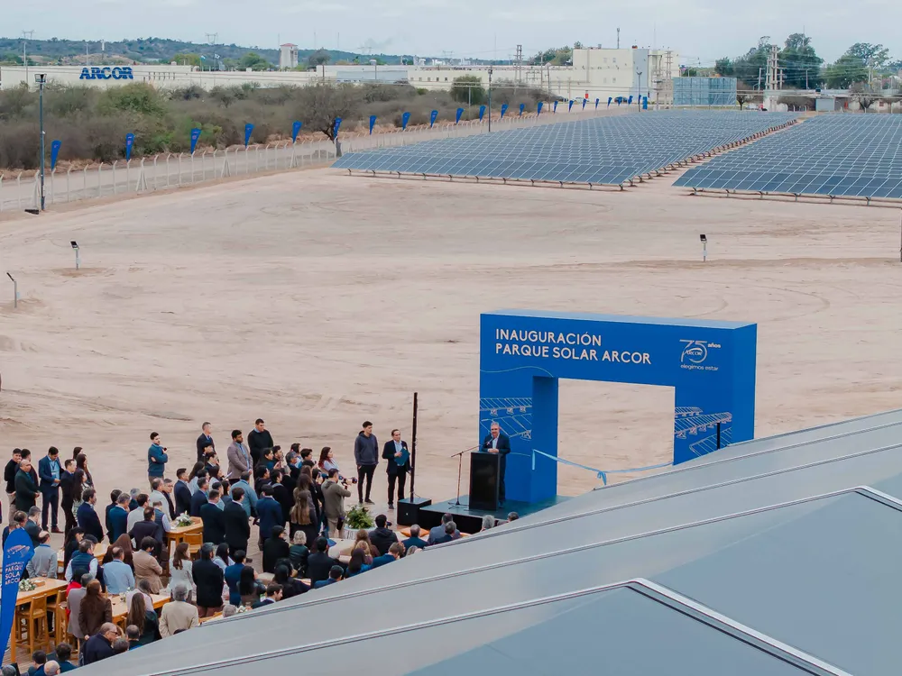 en-el-marco-su-75-aniversario-arcor-inauguro-su-primer-parque-solar-2