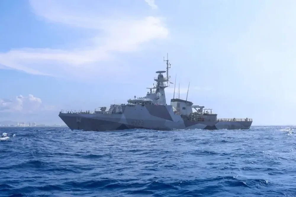 buque-britanico-hms-medway