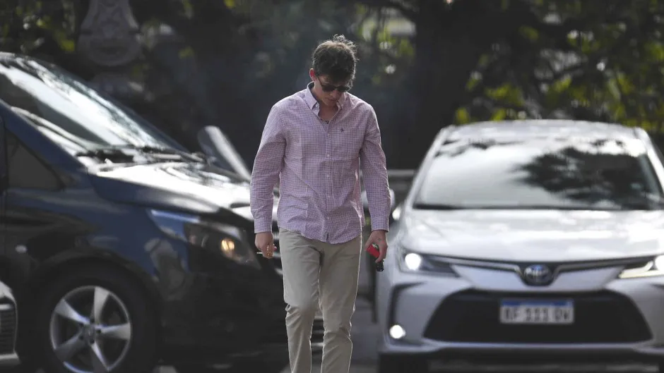 658f53a083651_940_529!