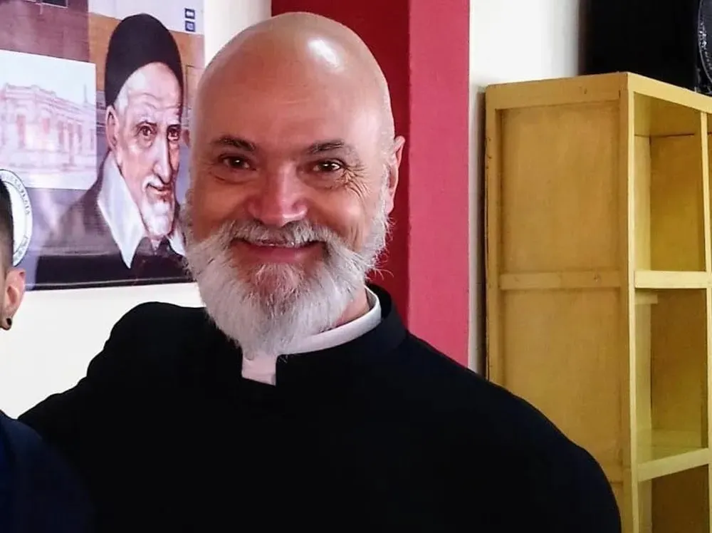 sacerdote