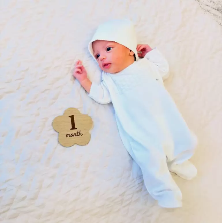 695b9842d1c1e__770x770