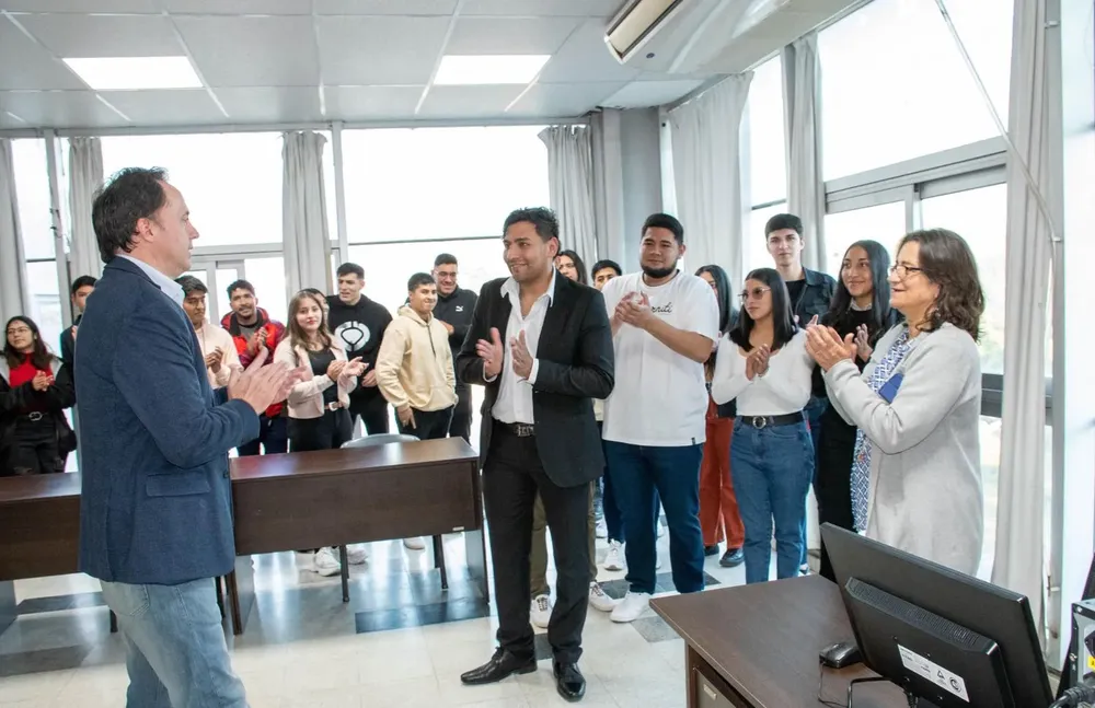 Alumnos de Catamarca regresaron a clases en instalaciones nuevas y mejoradas1