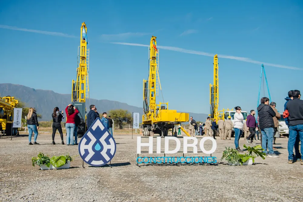 Empresa catamarqueña expuso sus nuevas tecnologías y equipamientos 2 (1)