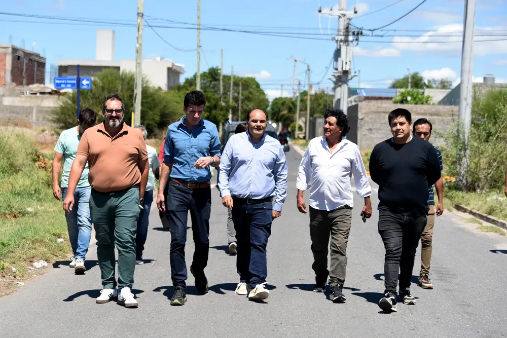 Asfalto barrio Jardín del Sussex (2)