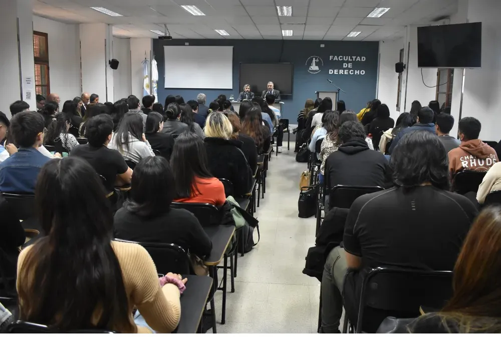 unca jornada de derecho