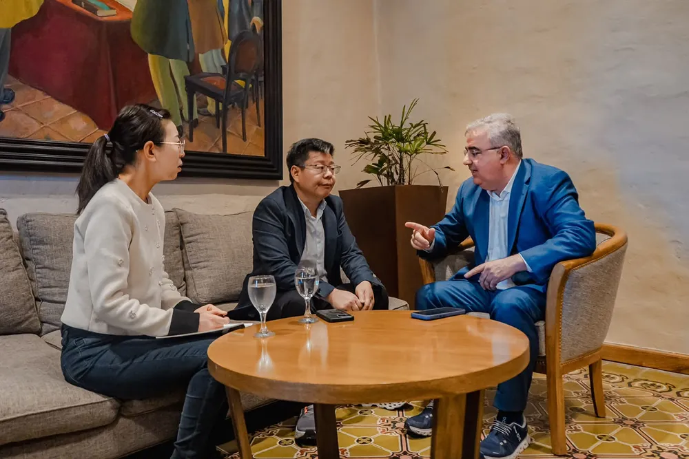el-gobierno-y-zijin-liex-proyectan-un-nuevo-camino-al-balcon-del-pissis-1