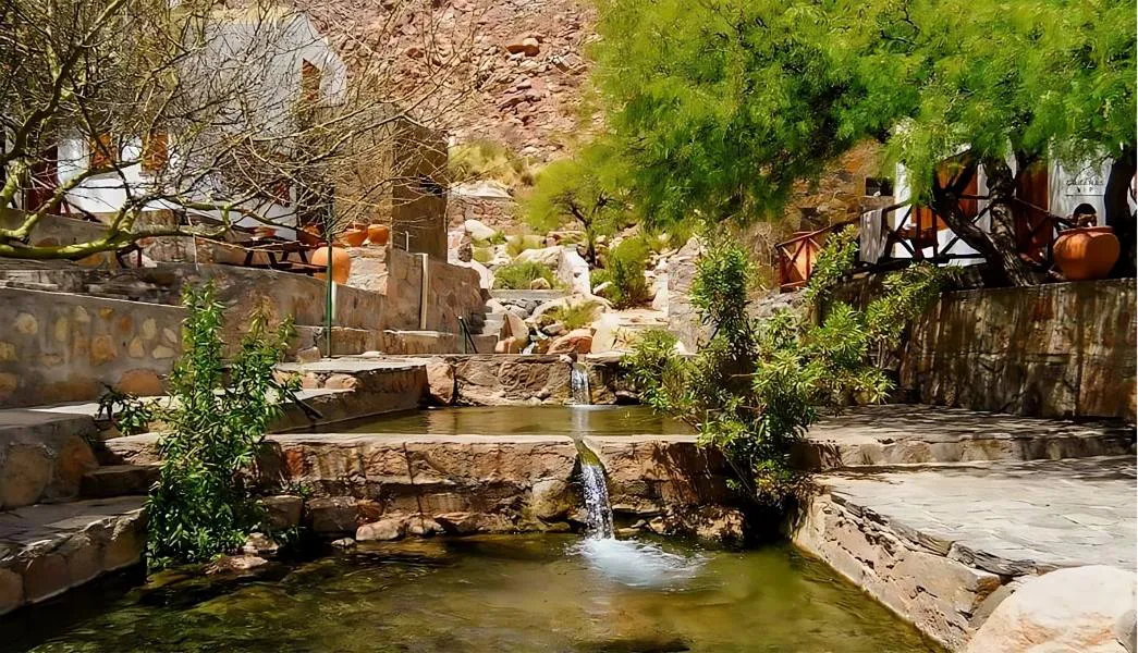 piletas-piedras-cordillera-ofrecen-experiencia-relajante-imperdible-1056310-131923