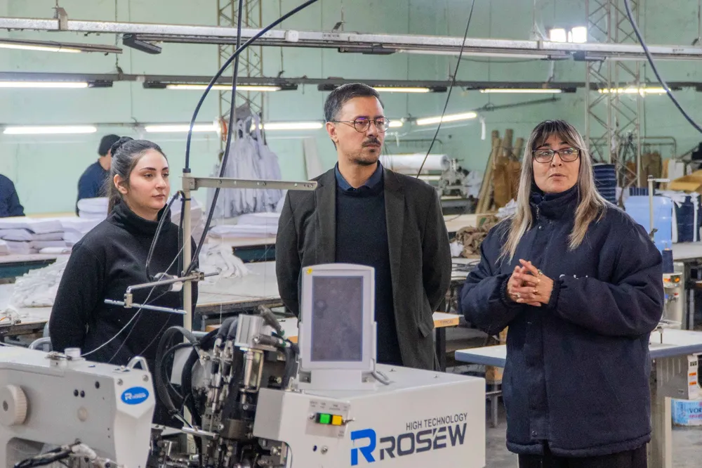 el-gobierno-provincial-reafirma-su-apoyo-la-industria-textil-recreo-3