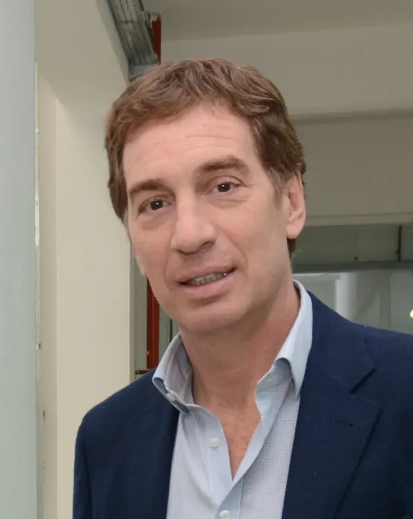 DefPuebloCABA_-_Amor,_Santilli_(cropped)