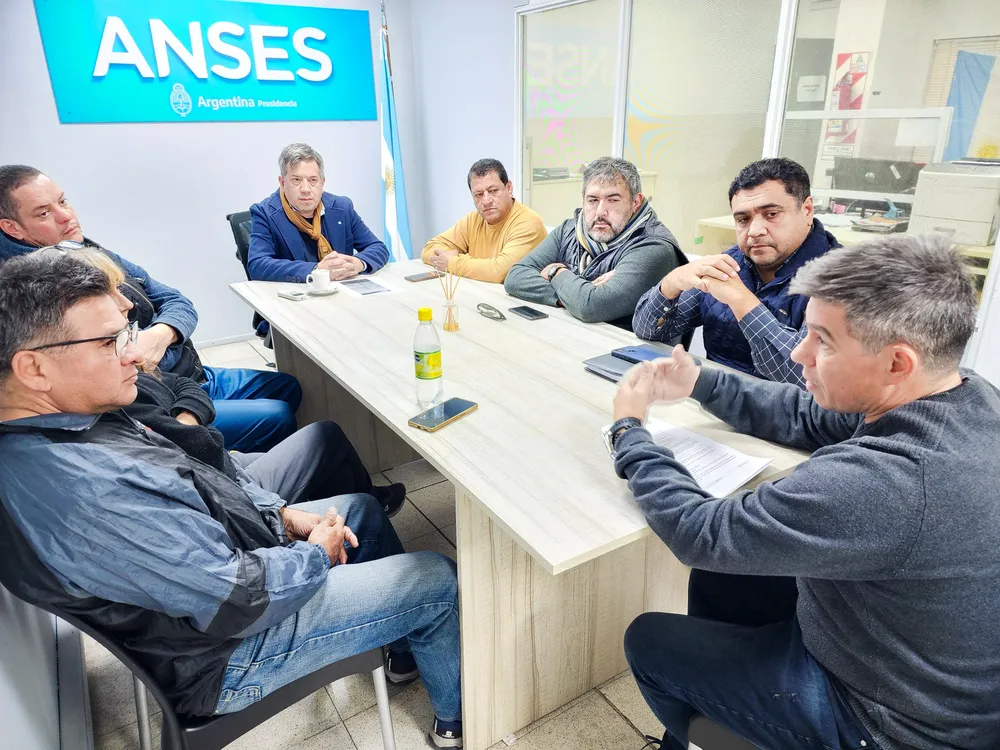Gestiones del Ministerio de Trabajo en ANSES por el Fondo por Desempleo de los trabajadores despedidos